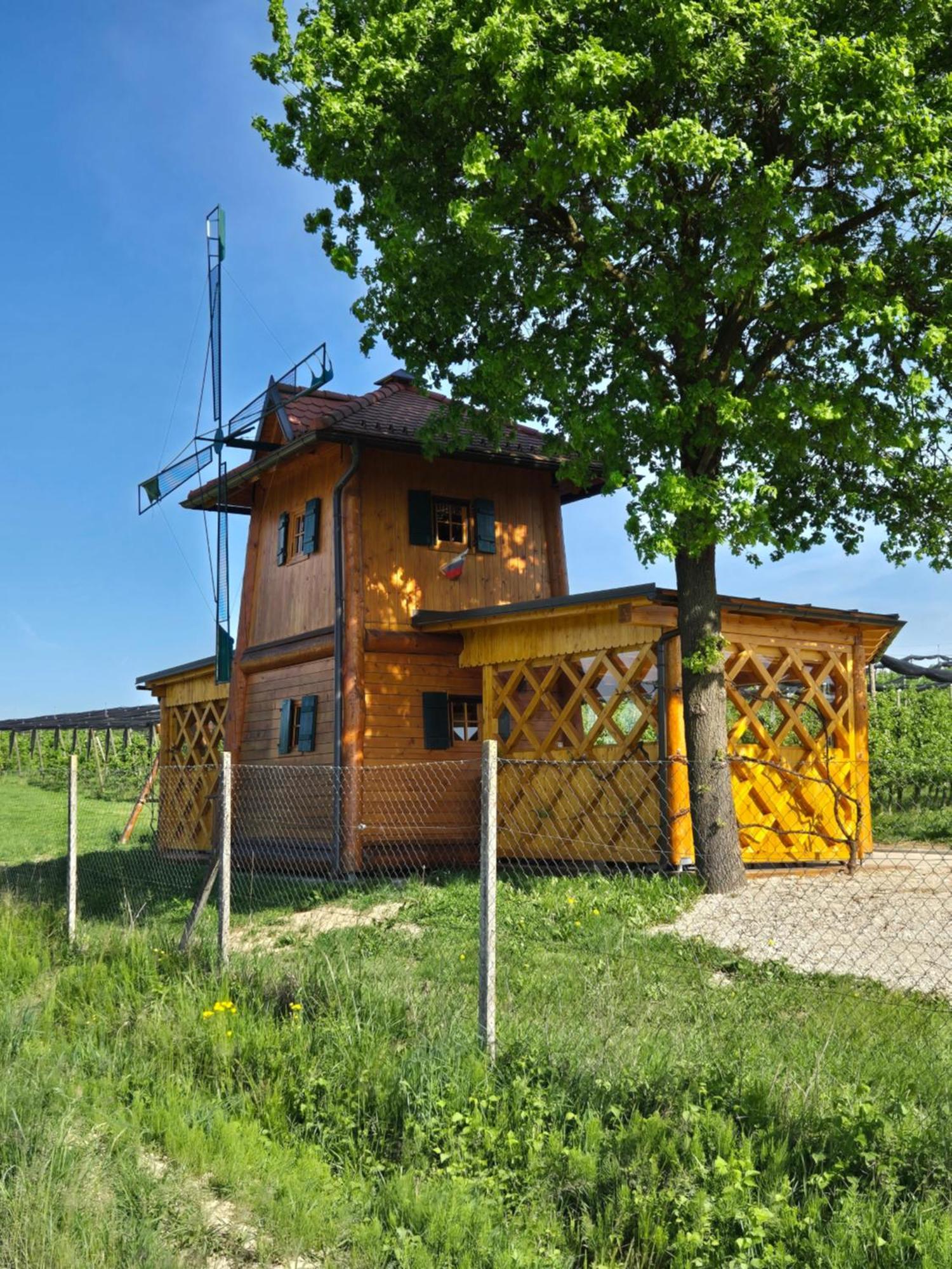 Unique Wooden Holiday House In Nature Lukovica pri Domžalah Exterior foto